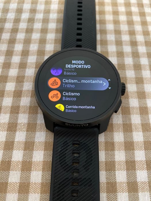 Smartwatch Suunto Race S