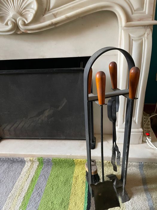 Conjunto proteção de lareira e utensílios