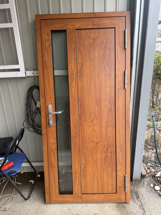 Drzwi zewnatrzne aluminiowe