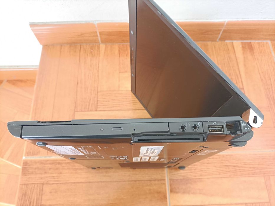Computador portátil Toshiba Portege R830 de 13 polegadas