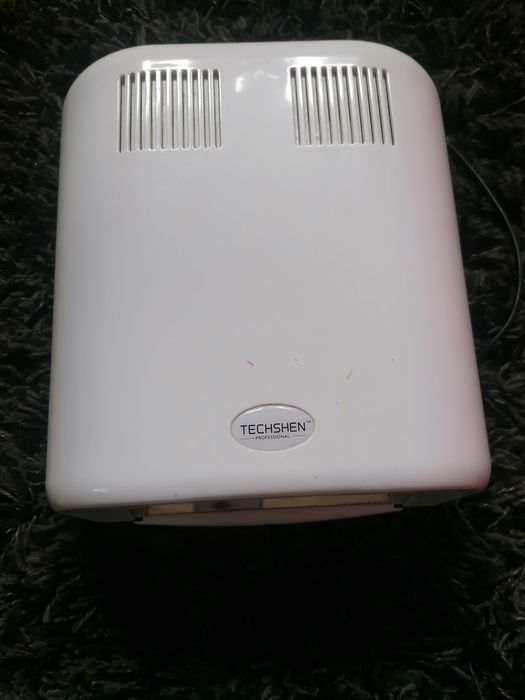 Catalisador de unhas