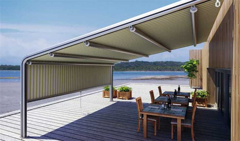 Маркізи зі стійками