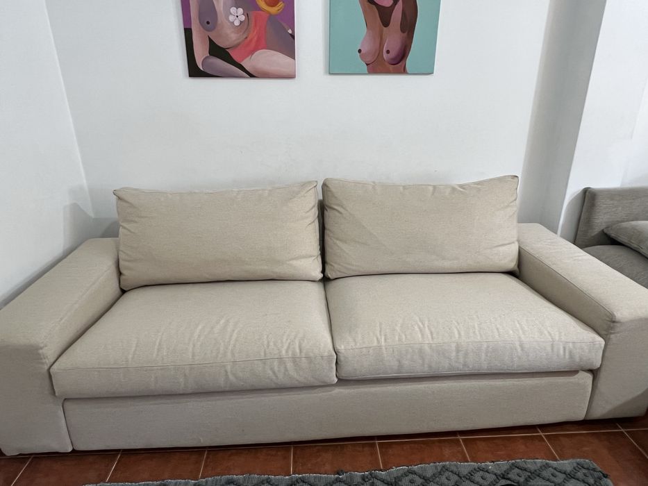 Sofa equivalente a 3 lugares Bege