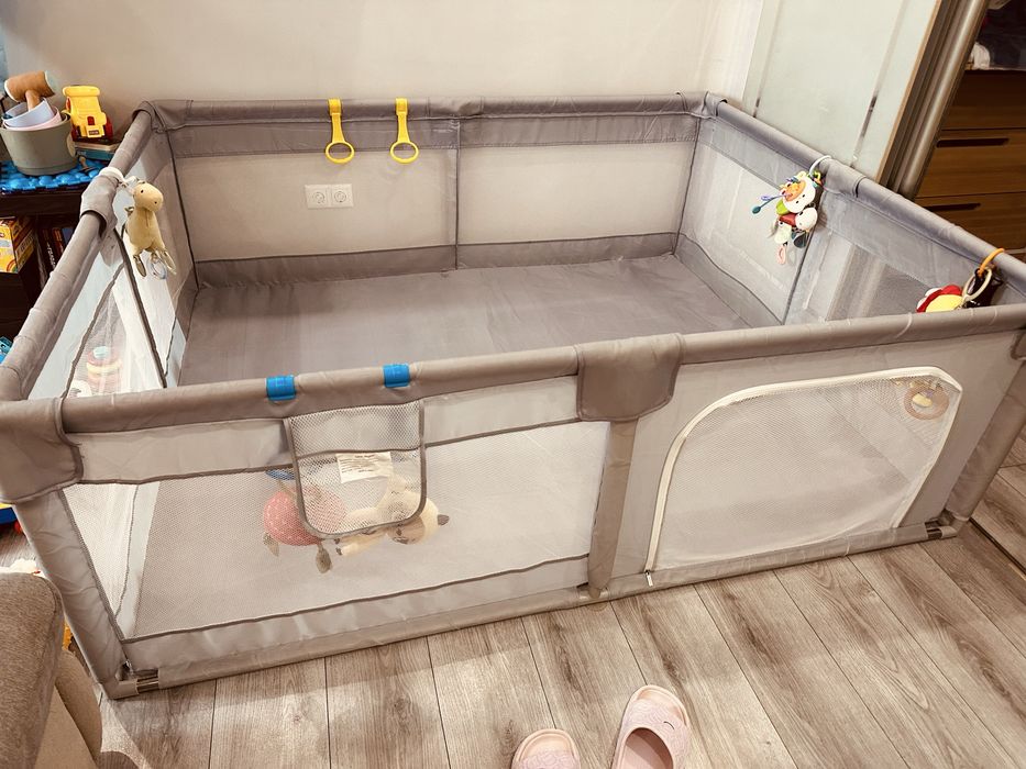 Продам манеж для детей