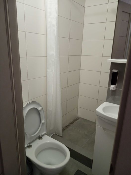 квартира-студія погодинно (площа 17 м2 - 750 грн/доба ). На Волі