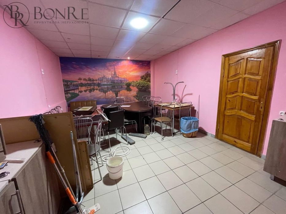 Оренда, Фасадні, Торгові та Офісні, Ромни, Соборна, 9-65м2