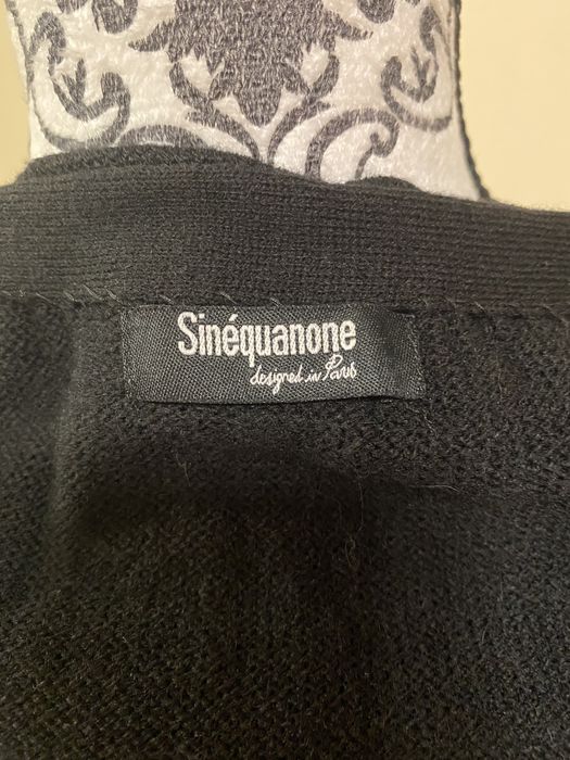 Czarny sweter z pagonami Sinequanone, rozmiar 38