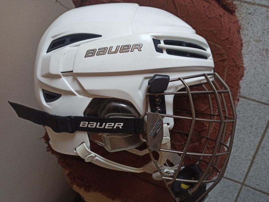 Хокейні товари нові і вживані