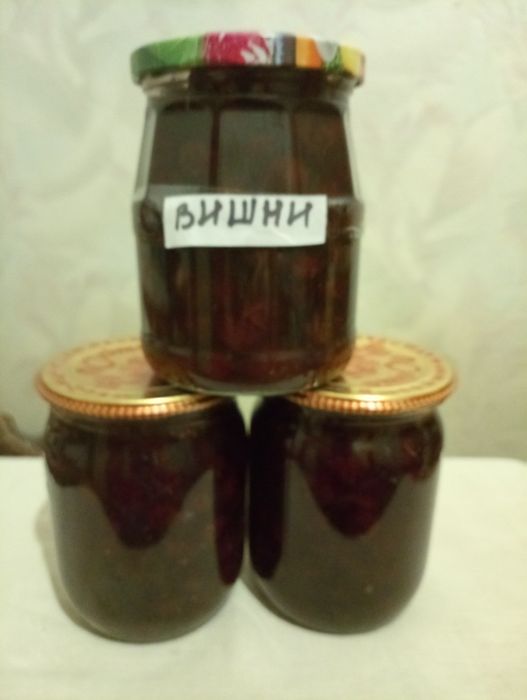 Лечо,салат,помидоры,огурцы,икра кабачкова