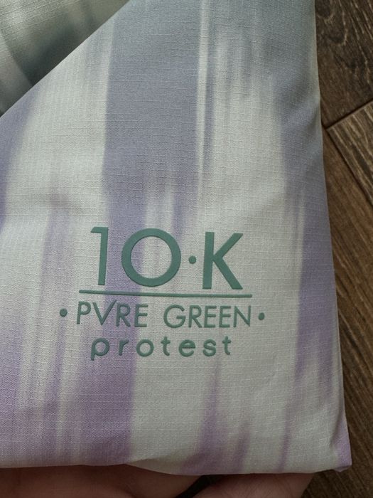 Лижний жіночий костюм Protest, розмір S, Нідерланди