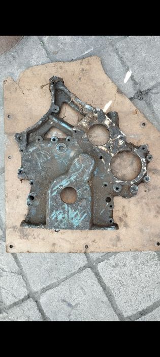 Крышка передняя двигателя Д-144. Лист передний  Т-40 .