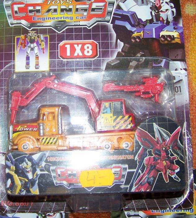 Nowe samochodziki plastikowe małe