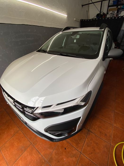 Lavagem Auto Profissional e Higienização de Estofos – Amadora
