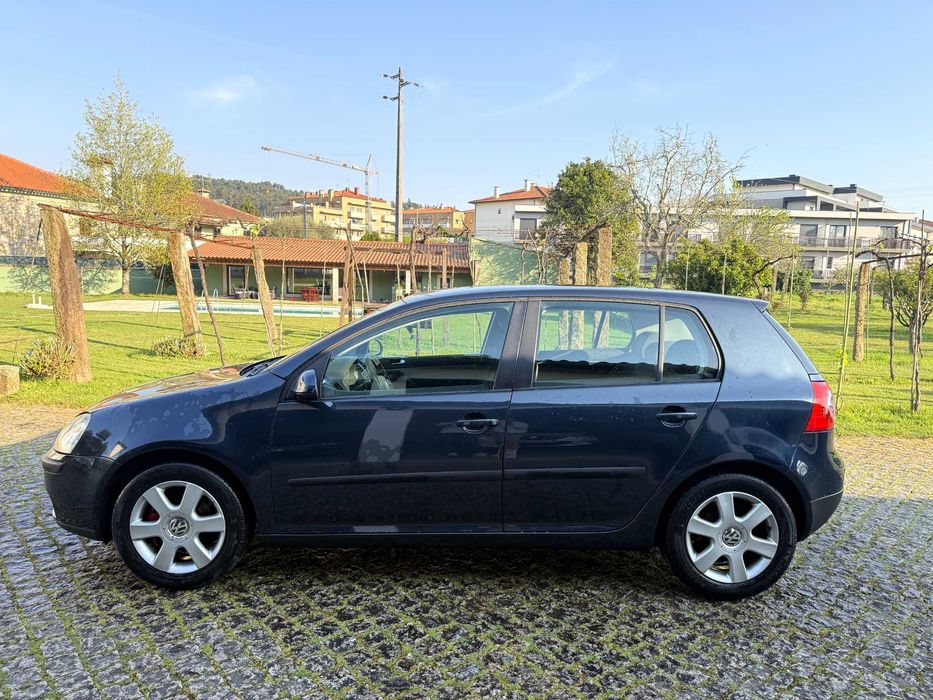 VW Golf V 1.4 FSI