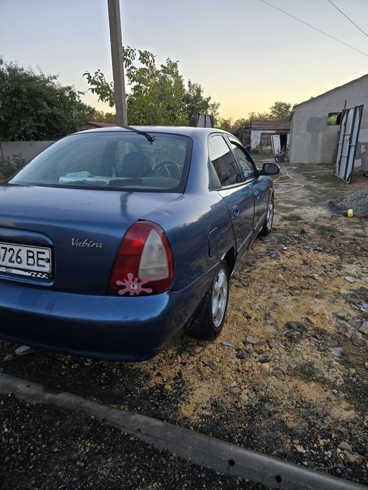 Daewoo Nubira, 1998 год