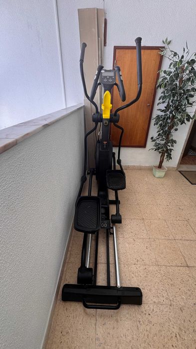 Domyos EL900 – Elíptica Premium | Como Nova | Pouco Uso | 550€ - Negociável