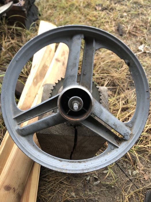 Колесо литое от мопеда 16 дюймов