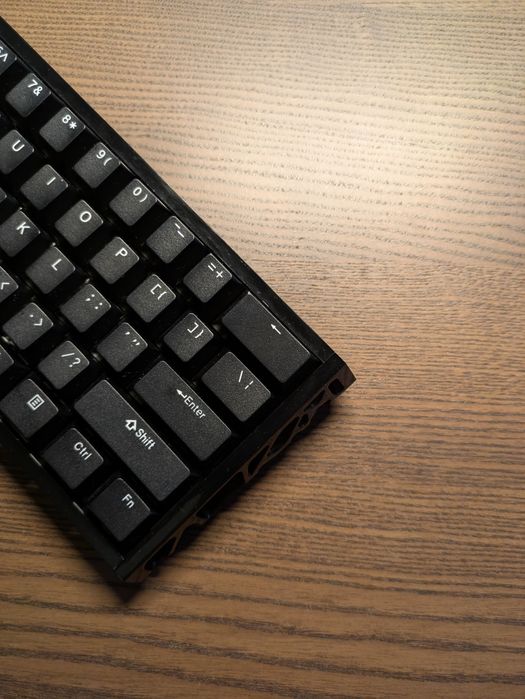 Klawiatura Custom 60%
Case - stylizowana na