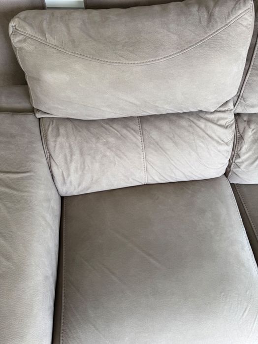 Sofa usado como novo