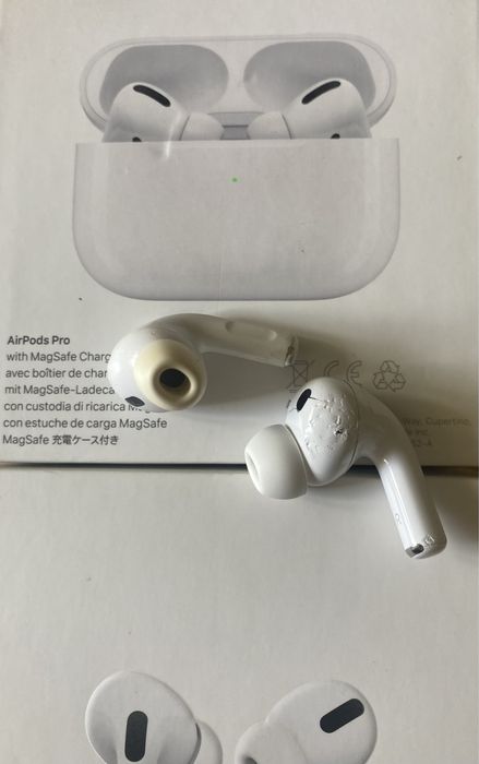 AirPods  pro 2 A 2032, pro 3 A 3063 original