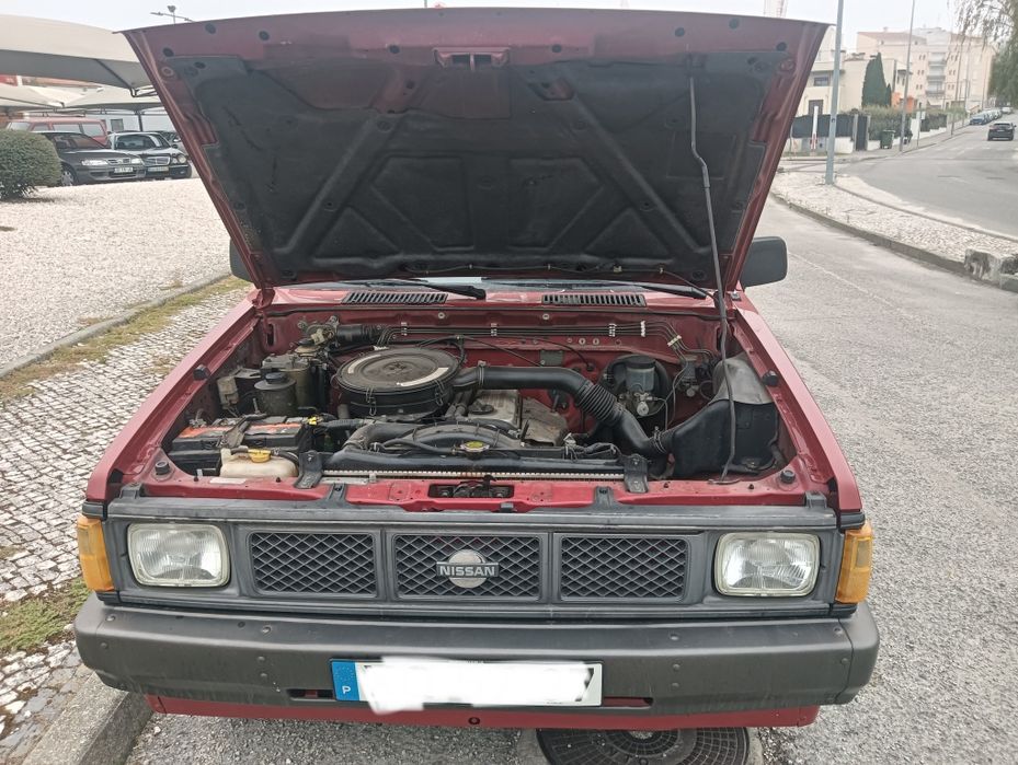 Nissan Pickup como nova