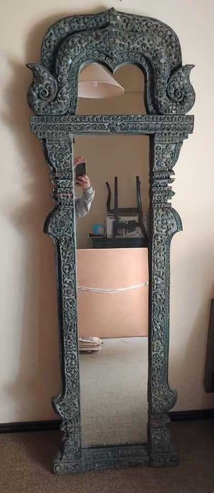 Espelho asiático antigo ornamentado