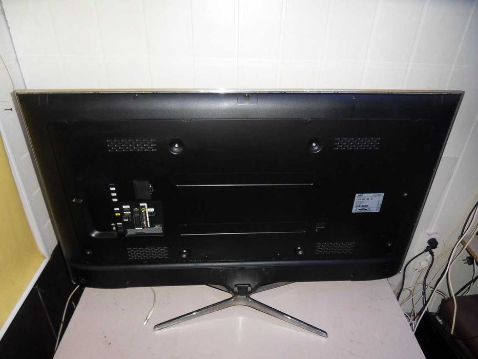 LED  SAMSUNG 48" Smart-tv. wi-fi  gwarancja