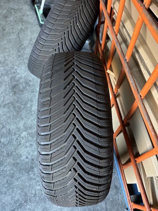 Pneu Michelin Cross Climate 225/50/17