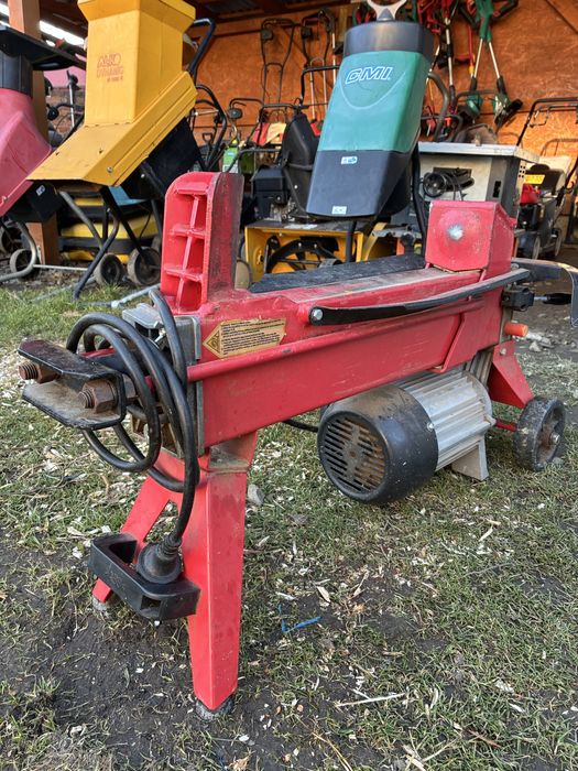 Łuparka do drewna hydrauliczna 4 T