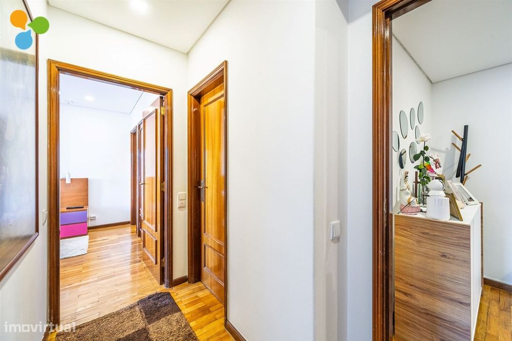 T2 com Suite, Varandas, Garagem e Arrumos - Centro da Maia