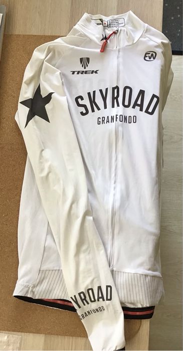 Jersey de verão com manga comprida