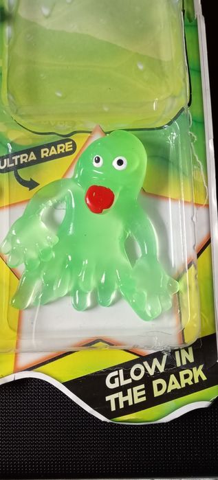 Conjunto de 3 monstros peganhetos