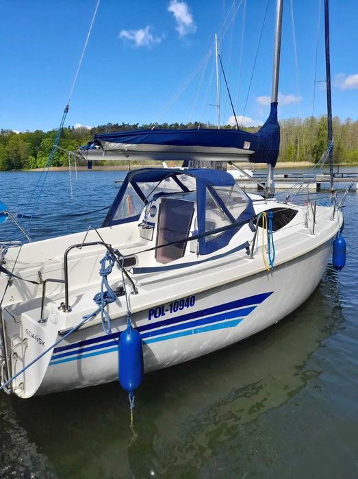 Czarter Antila 22  4-6 osób lodówka  nowe żagle Mazury Ruciane -Nida 19-26 lipca7 dni 2099zł
