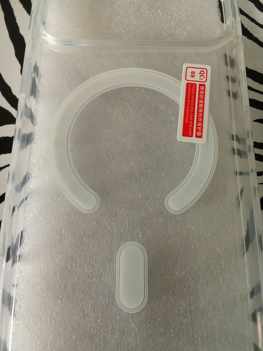 Etui ochronne magsafe iPhone 17