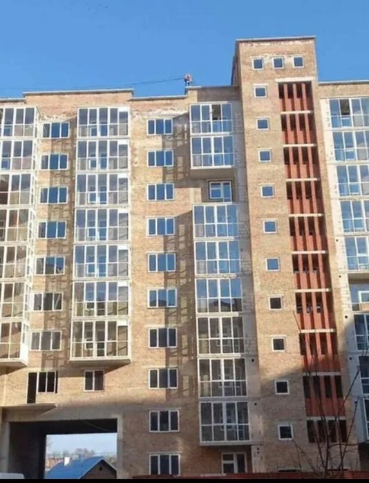 Продаж 3 кім квартири в новобудові
