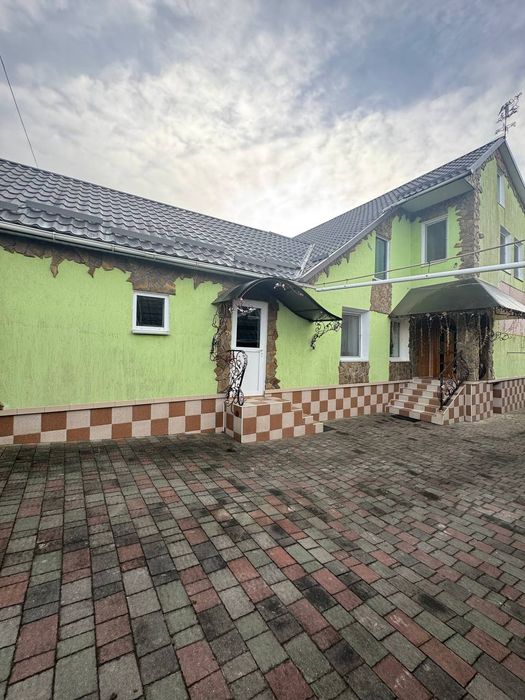 Продам будинок смт Ярмолинці