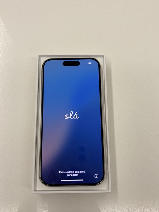 iPhone 15 Pro White Titanium