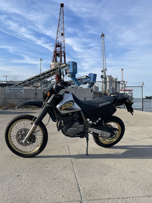 Suzuki dr650 se.         Carta A2