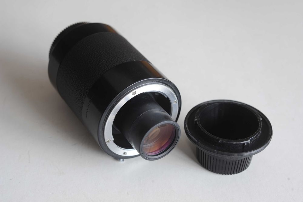 Nikon TC-300 (2x) Teleconverter