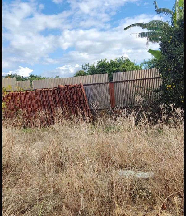 Terreno com Construção