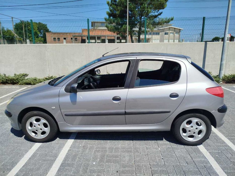 peugeot 1.2 ano 2003 ótima oportunidade