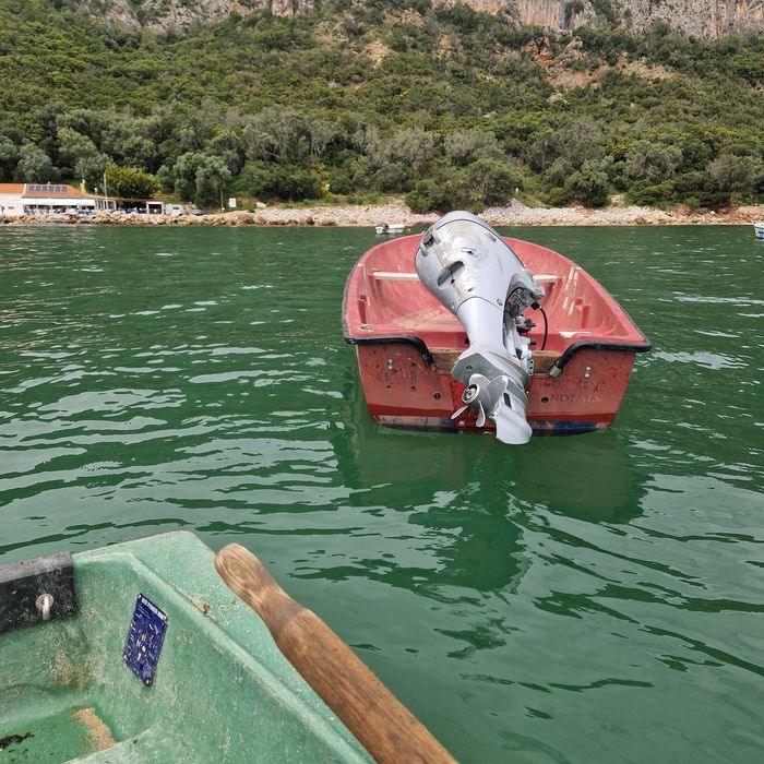 Barco em fibra vidro