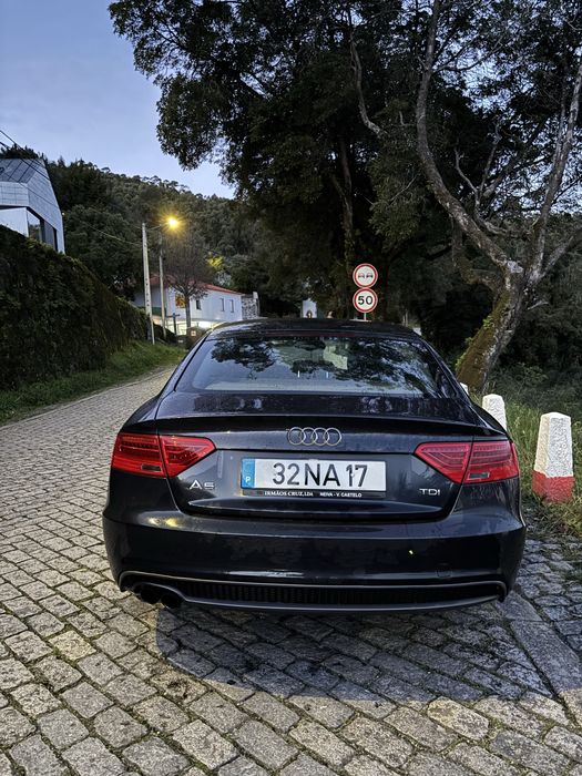 Carro Audi-A5-S-Line