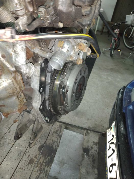 Мотор нисан премера