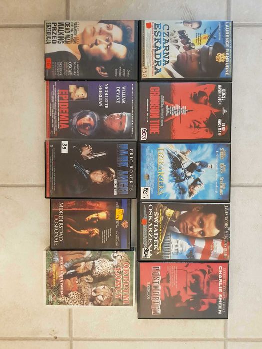 Pakiet 57 kaset VHS