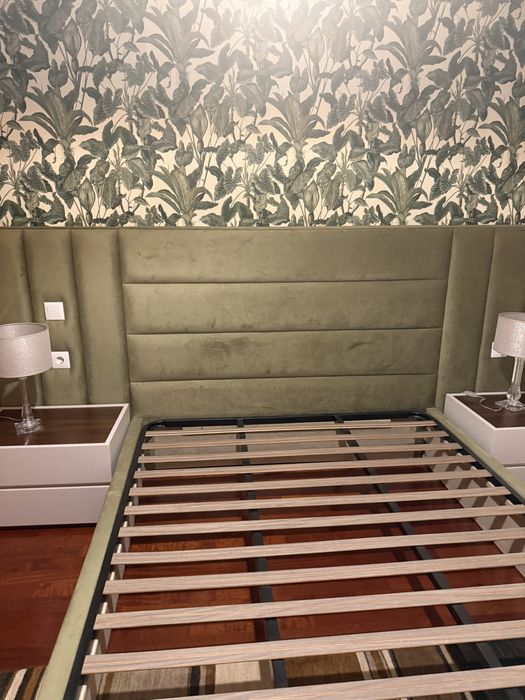 Cama Casal (Cabeceira + estrado + mesa cabeceira) - nunca usada