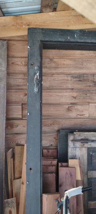 Solidna brama garażowa używana