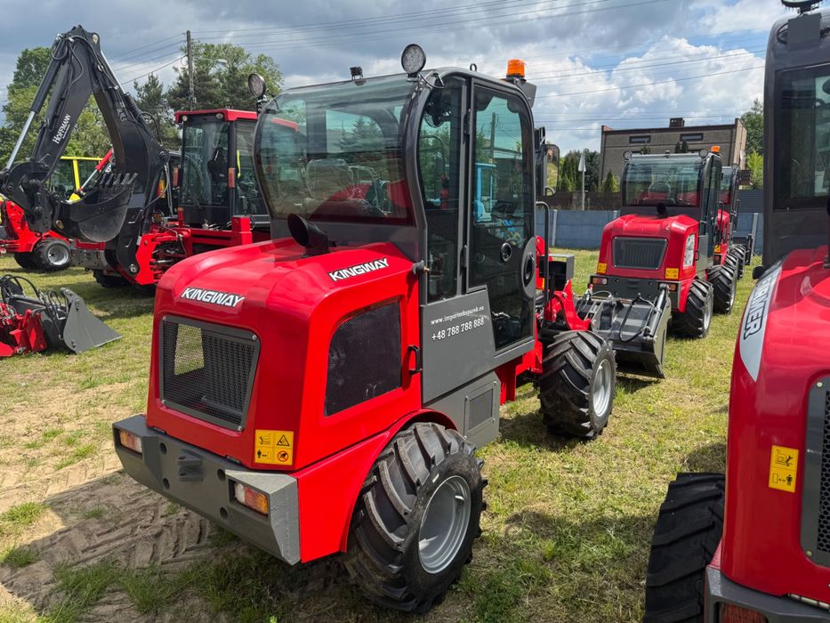 Ładowarka kołowa przegubowa PRO udźwig 1600 kg + transport osprzęt