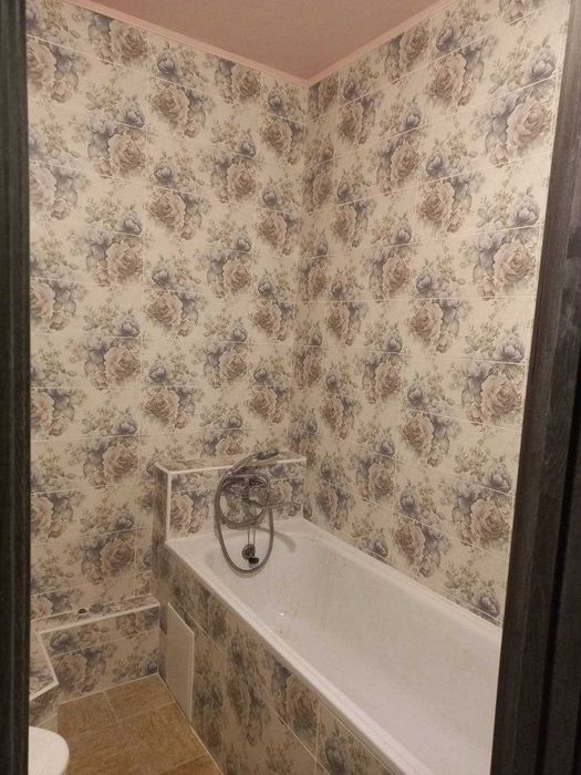 Плитка цветы 20 на 50 см 1 сорт дешево