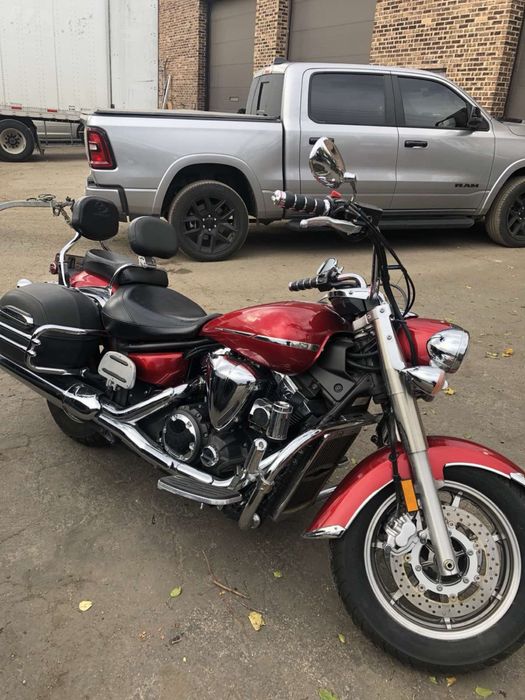 Продам мотоцикол yamaha v-star 1300 tourer